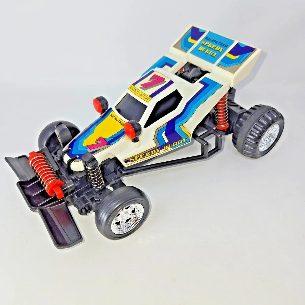 Speedy Buggy Pull Back N Go Independent Suspension No Batteries Required Vintage